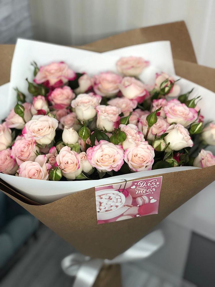 Букет цветов из: Розы в Новосокольниках