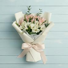 Букет цветов из:  Альстромерии #REPLACE_PRED# Новосокольниках