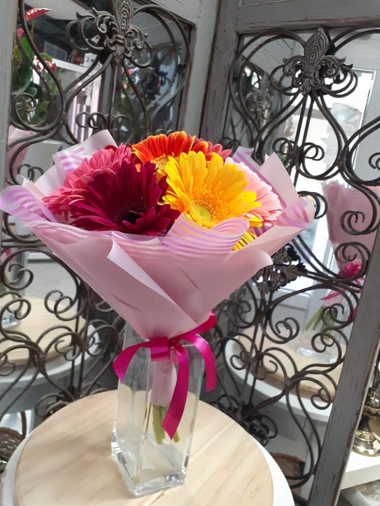 Букет цветов из: Герберы в Новосокольниках