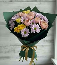 Букет цветов из:  Хризантемы и Розы в Новосокольниках