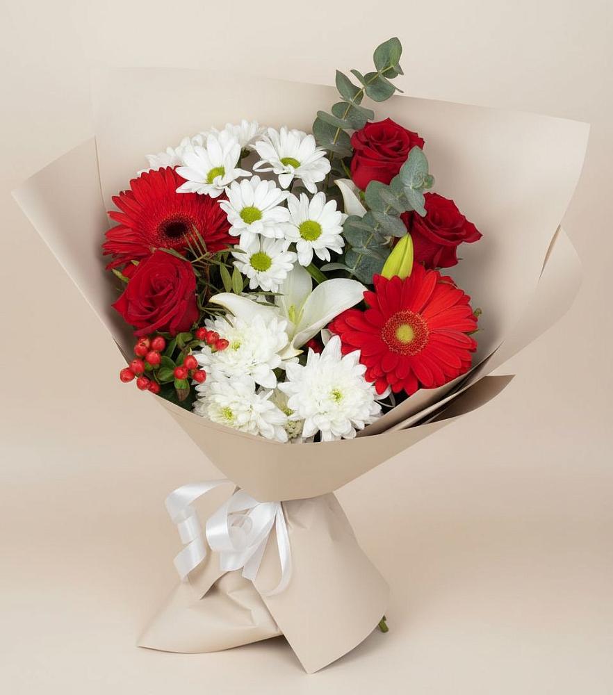 Букет цветов из: Розы, Хризантемы, Герберы и Лилии в Новосокольниках