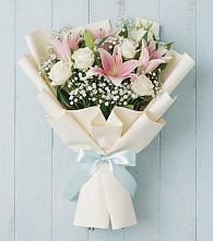 Букет цветов из:  Лилии в Новосокольниках